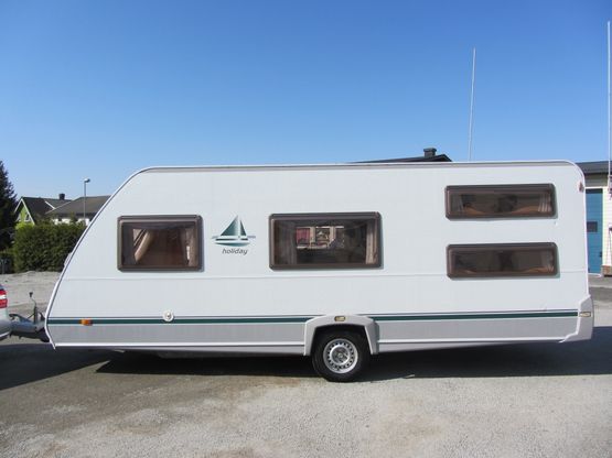 Knaus 560 utvendig